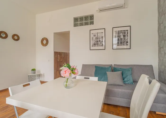 Grand Comfort & On Erzsebet Boulevard Βουδαπέστη